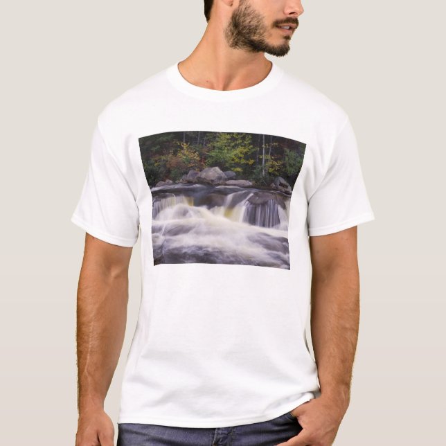 Camiseta Cachoeiras, Kancamagus Highway, Branco (Frente)