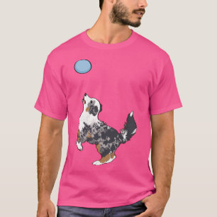 Camiseta Cachorro azul Merle Aussie Jogando Frisbee Blue Me