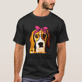 Camiseta Cachorro Beagle na Sala de Aula do Professor da Es