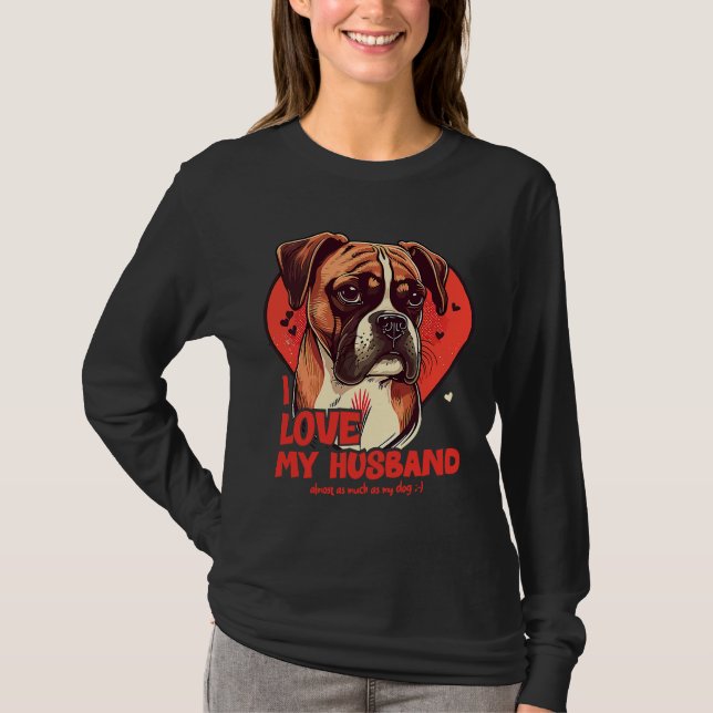 Camiseta Cachorro Com Corações Eu Amo Meu Marido (Frente)