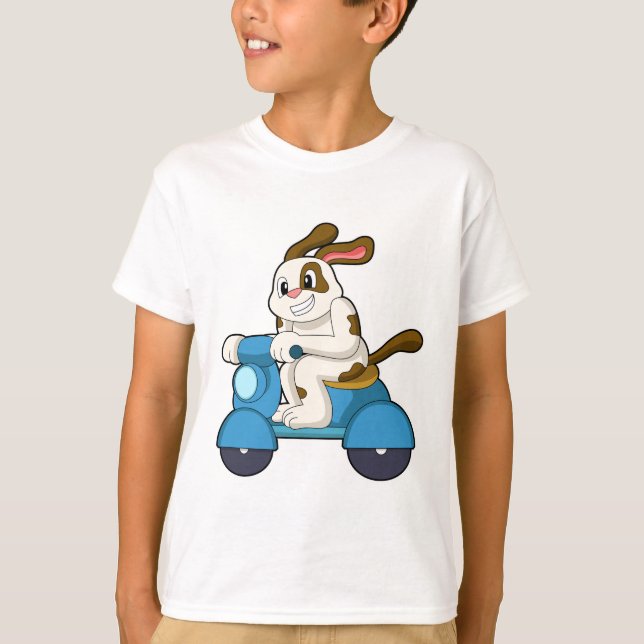 Camiseta Cachorro como Biker com Patinete.PNG (Frente)