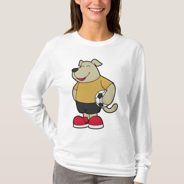 Camiseta Cachorro como jogador de futebol com bola de futeb (Frente)