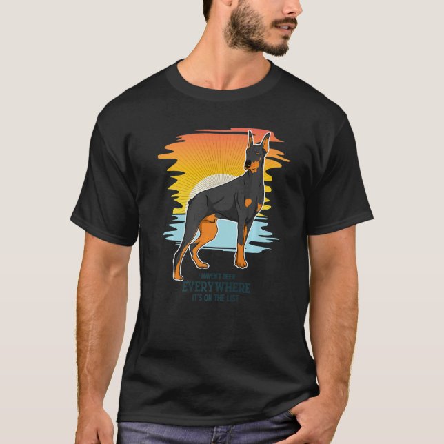 Camiseta Cachorro da Raça Dobermann Moderno 27 (Frente)