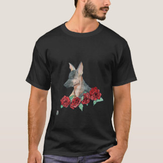 Camiseta Cachorro de cachorrinho sentado em rosas