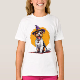 Camiseta Cachorro de Halloween Usando um Chapéu de Bruxa