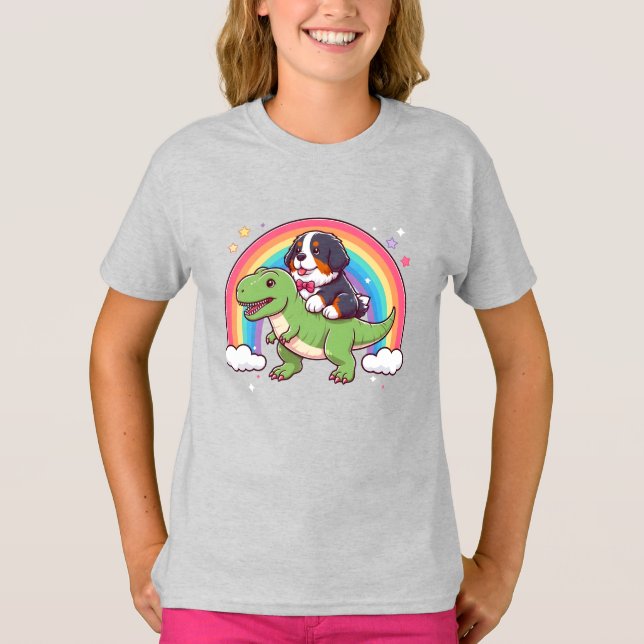 Camiseta Cachorro de Montanha Bonita Bernese Andando T-Rex  (Frente)