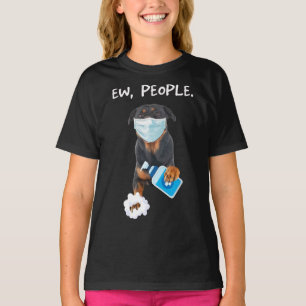 Camiseta Cachorro de Pessoas Vestindo Uma Máscara Engraça