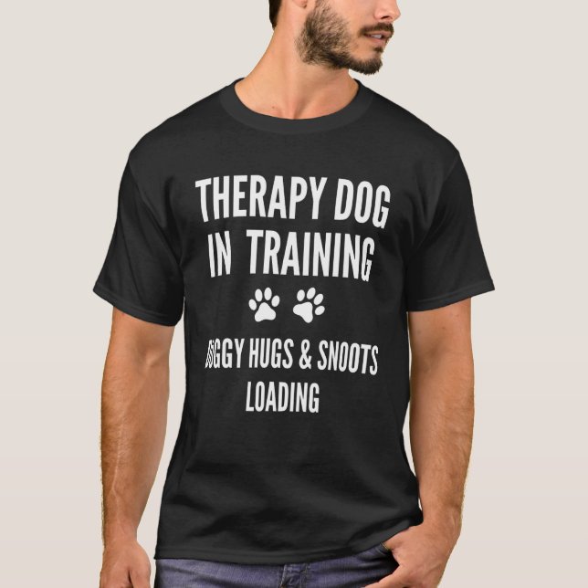 Camiseta Cachorro De Terapia Em Treinamento Em Andamento Ca (Frente)