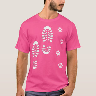 Camiseta Cachorro E Homem Seguindo Pessoas De Cachorro Que 