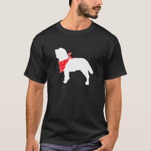 Camiseta Cachorro espanhol americano Vestindo Red Bandana