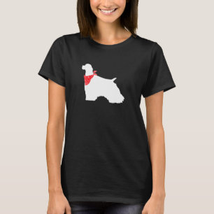 Camiseta Cachorro Espanhol Vestindo Bandana Vermelha