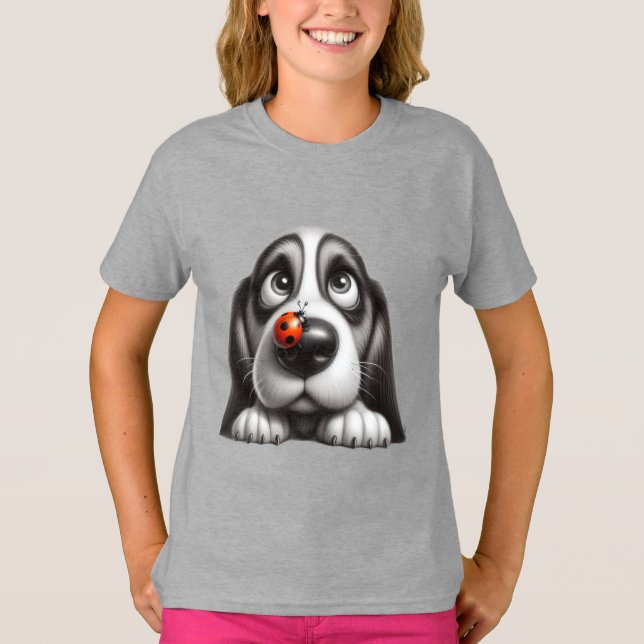 Camiseta Cachorro fofo com joaninha (Frente)