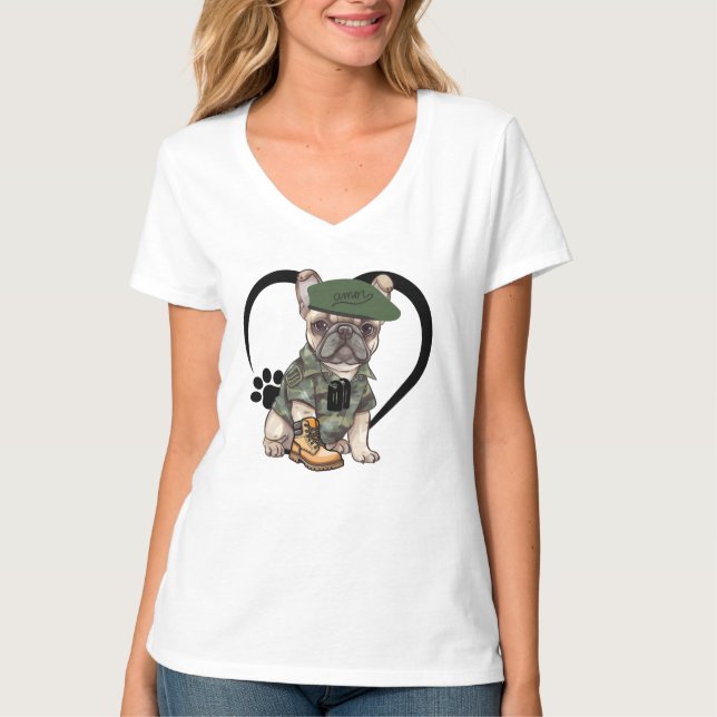Camiseta Cachorro Francês em Camo Outfit & Green Beret (Frente)