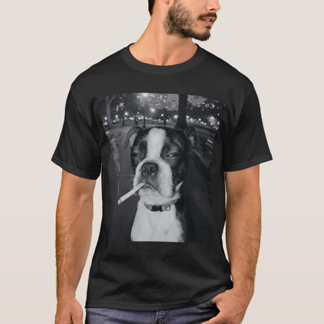 Camiseta Cachorro Fumante Meme Gen Z (Frente)