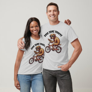 Camiseta Cachorro na Bicicleta Pega alguns Snacks