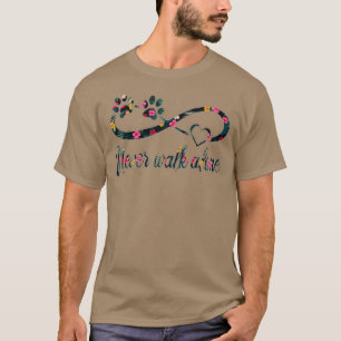 Camiseta Cachorro Nunca Caminha Sozinho Cachorro Sozinho Fl