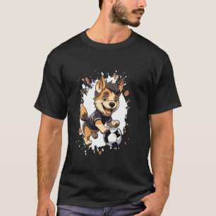 Camiseta Cachorro Pastor Alemão Jogando Futebol Cartoon