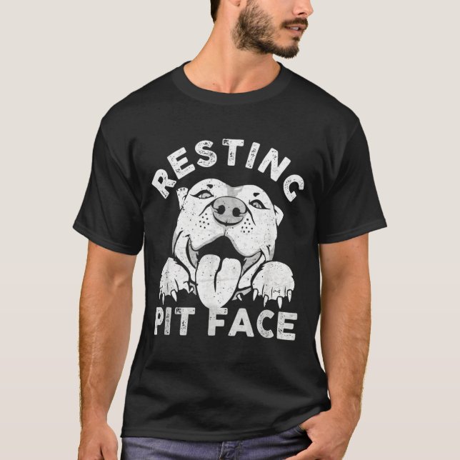 Camiseta Cachorro Pitbull Descansando Cara de Pit Sarcasmo  (Frente)