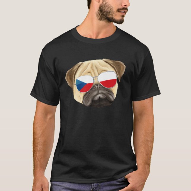 Camiseta Cachorro Pug Bandeira Tcheca República Tcheca Bols (Frente)