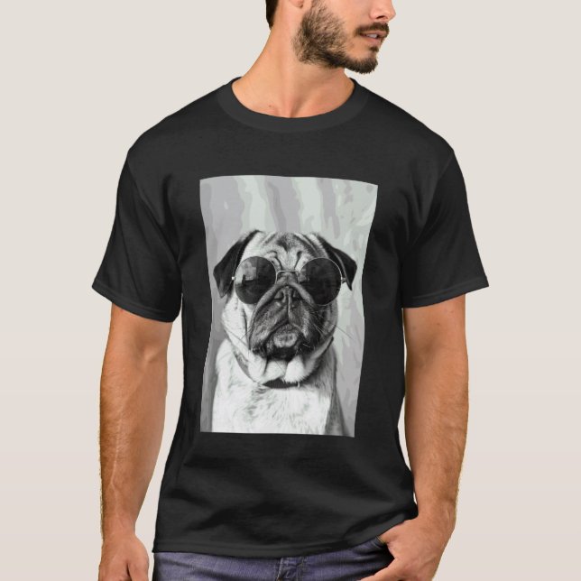 Camiseta Cachorro Pug Fofo com Óculos de Sol Amante de Anim (Frente)