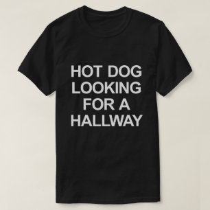 CAMISETA CACHORRO QUENTE À PROCURA DE UM CAMINHO