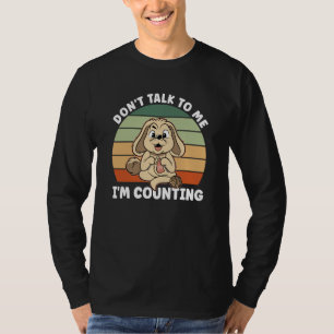 Camiseta Cachorro Tecendo  Não Fale Comigo Estou Contando C