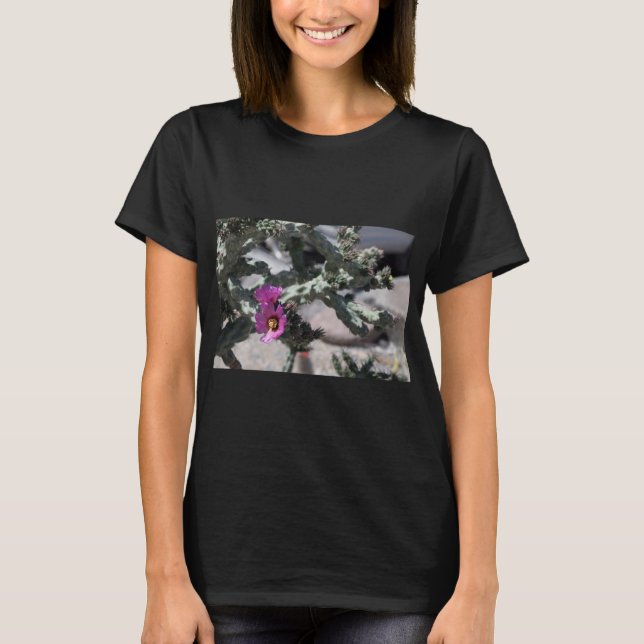 Camiseta Cacto Challa em flor (Frente)
