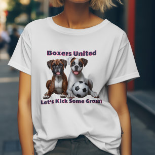 Camiseta Cães Boxer Unidos Vamos Chutar Alguma Grama