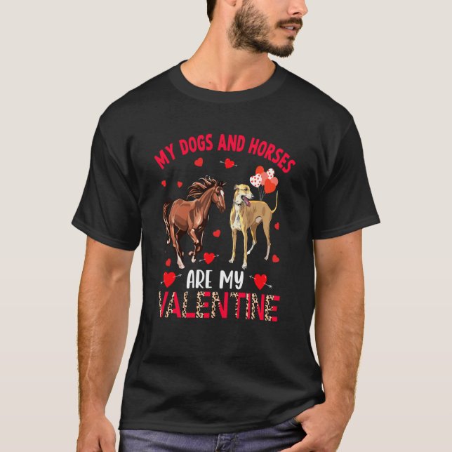 Camiseta Cães E Cavalos São Meu Valentine Whippet Com Caval (Frente)