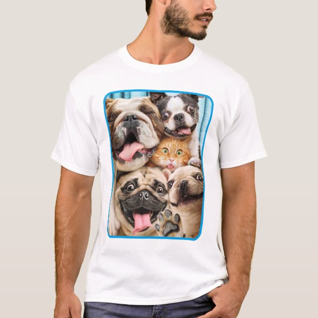 Camiseta Cães e uma Foto de Grupo de Gatos (Frente)