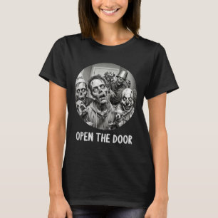 Camiseta Cães Zumbis Abrindo a Porta Funny Halloween Dog 2