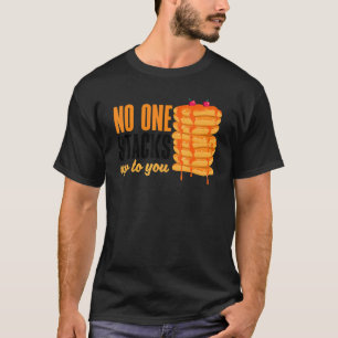 Camiseta Café Da Manhã Do Pankecake Ninguém Pega Em Você