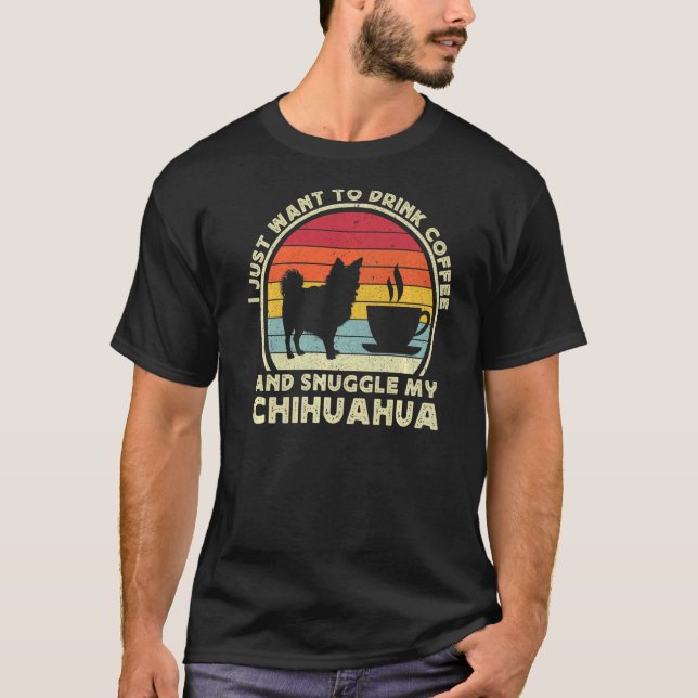 Camiseta Café E Cão Chihuahua De Cabelo De Cabelo Longo Chi (Frente)