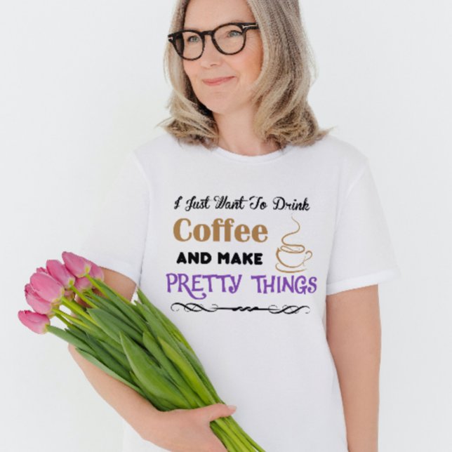 Camiseta Café e coisas bonito T-Shirt (Criador carregado)