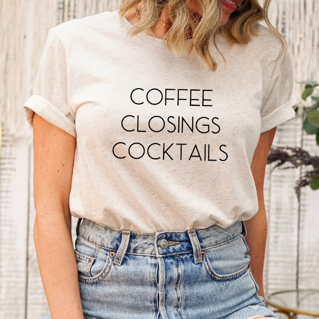 Camiseta Café Fechando Cocktails T-Shirt (Coffee Closings Cocktails)