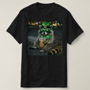 Camiseta Café Gelado de Guaxinim Engraçado Dia de São Patrí