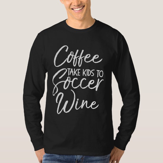 Camiseta Café Leva Crianças para Vinho de Futebol Camufland (Frente)