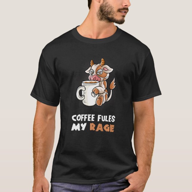 Camiseta Café Passa Minha Fúria Em Minha Cama De Nerd De Ca (Frente)