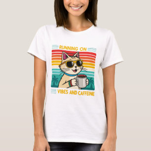 Camiseta Café Retro Vibes - Cafeine Lover Women's