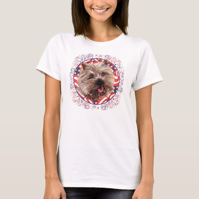 Camiseta Cairn Terrier American Flag Celebration (Frente)