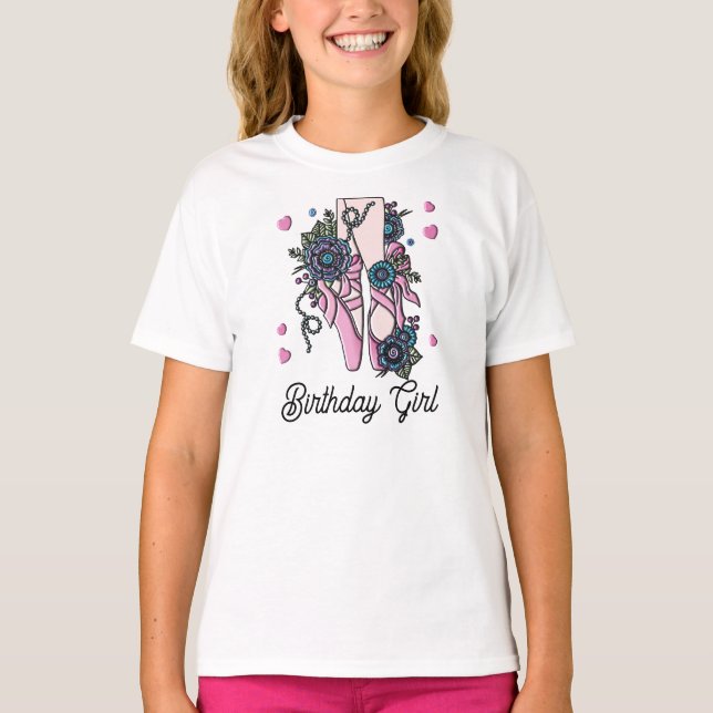 Camiseta Calçados de Balé de Birthday Girl (Frente)