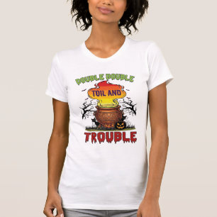 Camiseta Caldeirão de Dupla Azar do Gato Preto do Halloween