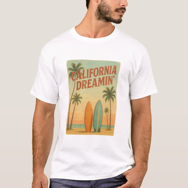 Camiseta California Dreamin’ Retro 1970s Travel Design (Frente)