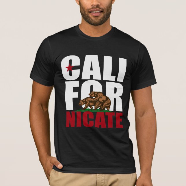 CAMISETA CALIFORNIQUE - (Frente)