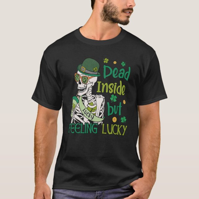 Camiseta Camarões e Morto de cerveja irlandesa na Dentro, m (Frente)