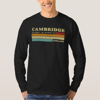 Camiseta Cambridge England City Retro Longitude Latitude
