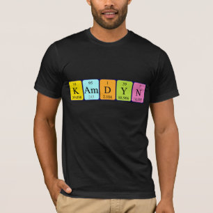 Camiseta Camdyn periódico nome da mesa