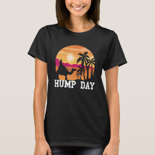 Camiseta Camel Hump Day Traveler Palm Sunset Quarta-feira W