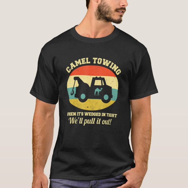 Camiseta Camel Towing Retro Adult Humor Saying  Halloween (Frente)