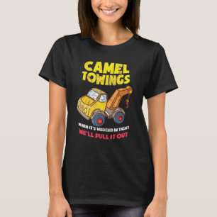 Camiseta Camel Tragindo Quando Está Apertada Nós O Puxamos